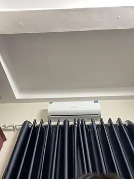 Snapshot of Louis_Baby chatting on 03-03-25, 10:38 Louis Baby online show from 03-03-25, 10:38