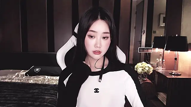 Cartier-  Daji- online show from 02-15-26, 07:51