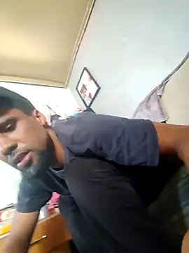 Tigermanboy online show from 10-17-25, 01:25