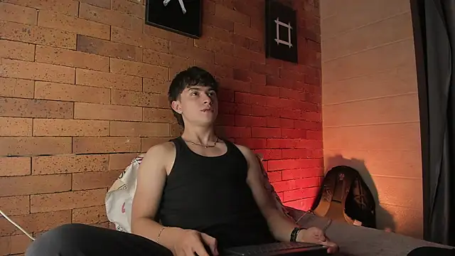 Ares Dickson online show from 12-27-24, 06:46