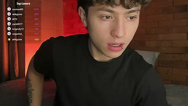 Ares Dickson online show from 01-09-25, 02:33