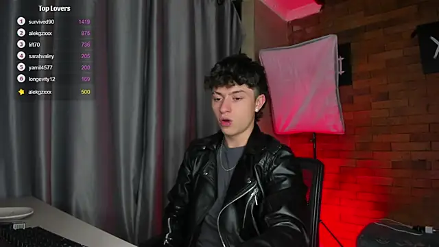 Ares Dickson online show from 01-30-25, 04:27