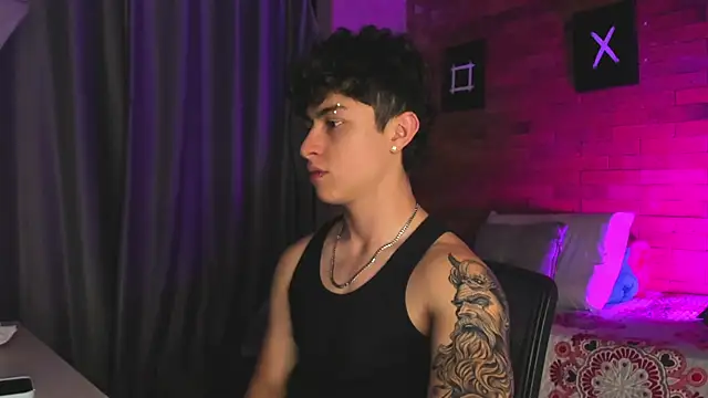 Ares Dickson online show from 02-20-25, 03:34