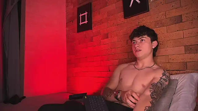 Ares Dickson online show from 03-15-25, 08:48