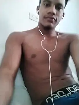 Snapshot of Gutierrez6383 chatting on 03-12-25, 09:24 Gutierrez6383 online show from 03-12-25, 09:24