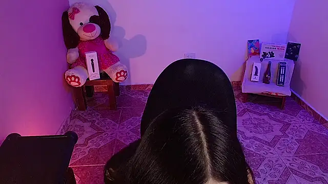 Snapshot of fluffy_peit16 chatting on 12-03-24, 12:46 fluffy peit16 online show from 12-03-24, 12:46