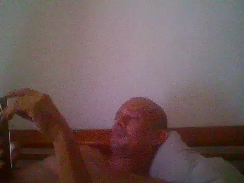 Snapshot of snoppie chatting on 10-14-25, 05:14 snoppie online show from 10-14-25, 05:14