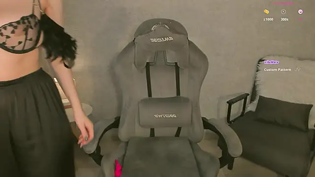 MiroslavaLime online show from 11-14-25, 05:28