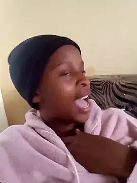 Snapshot of Nomawethu2002 chatting on 11-16-25, 07:25 Nomawethu2002 online show from 11-16-25, 07:25