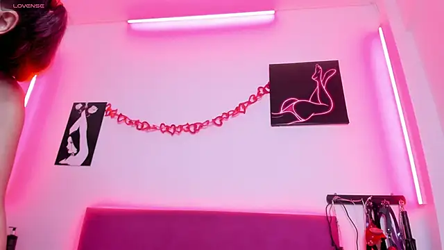 Little Naughtty online show from 02-15-25, 05:30