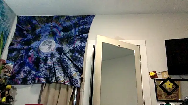 Snapshot of Robriguezxxx chatting on 12-13-24, 08:30 Robriguezxxx online show from 12-13-24, 08:30