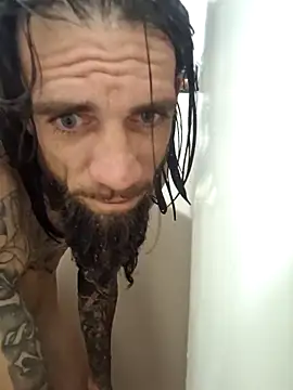 Snapshot of Robriguezxxx chatting on 12-24-24, 05:38 Robriguezxxx online show from 12-24-24, 05:38