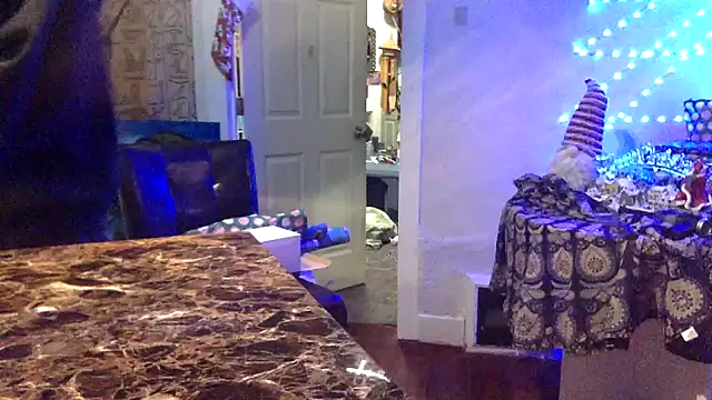 Snapshot of Robriguezxxx chatting on 12-24-24, 09:39 Robriguezxxx online show from 12-24-24, 09:39