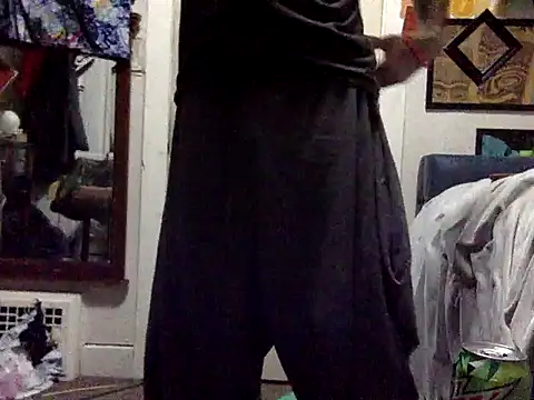 Snapshot of Robriguezxxx chatting on 01-11-25, 06:24 Robriguezxxx online show from 01-11-25, 06:24