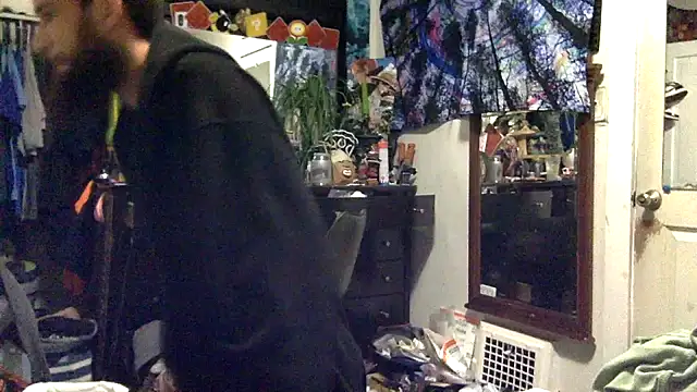 Snapshot of Robriguezxxx chatting on 01-14-25, 08:52 Robriguezxxx online show from 01-14-25, 08:52