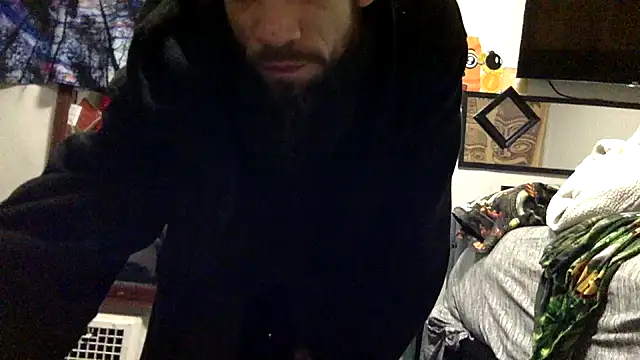 Snapshot of Robriguezxxx chatting on 01-15-25, 07:15 Robriguezxxx online show from 01-15-25, 07:15