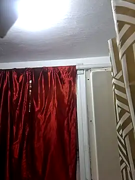 Snapshot of Robriguezxxx chatting on 01-26-25, 08:25 Robriguezxxx online show from 01-26-25, 08:25