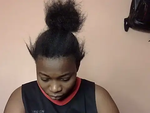 Snapshot of Horny-pretty chatting on 02-19-25, 08:22 Horny-pretty online show from 02-19-25, 08:22