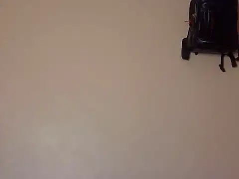 Snapshot of Horny-pretty chatting on 03-17-25, 07:57 Horny-pretty online show from 03-17-25, 07:57