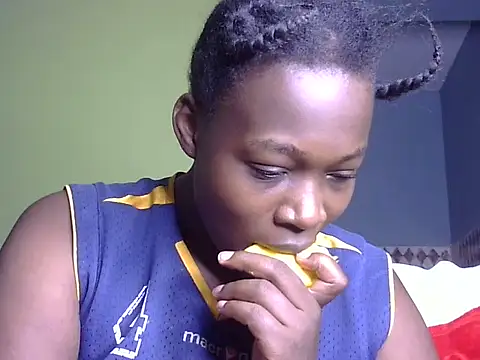 Snapshot of Horny-pretty chatting on 02-13-26, 10:39 Horny-pretty online show from 02-13-26, 10:39