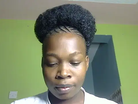 Snapshot of Horny-pretty chatting on 02-27-26, 12:32 Horny-pretty online show from 02-27-26, 12:32