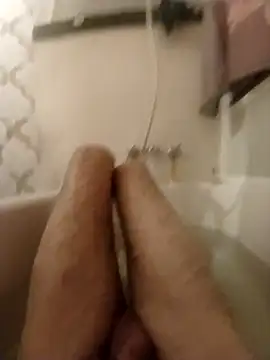 Snapshot of Choochoochim chatting on 12-18-25, 07:14 Choochoochim online show from 12-18-25, 07:14