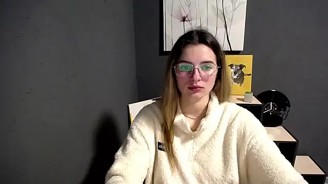 lady olivia  online show from 12-05-25, 01:09