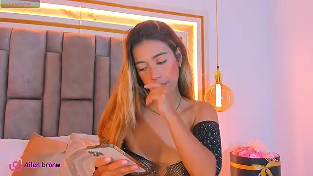 elianabrown online show from 09-10-25, 09:37