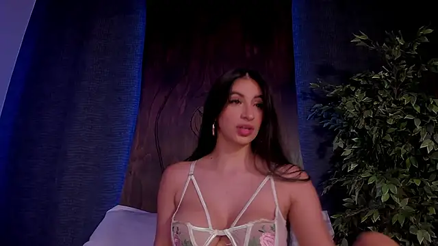 Snapshot of Taylor-Jonnees chatting on 12-03-24, 03:33 Taylor-Jonnees online show from 12-03-24, 03:33