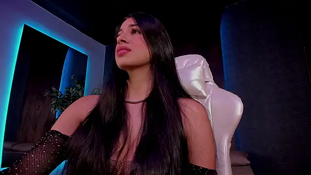 Snapshot of Taylor-Jonnees chatting on 01-30-25, 04:02 Taylor-Jonnees online show from 01-30-25, 04:02