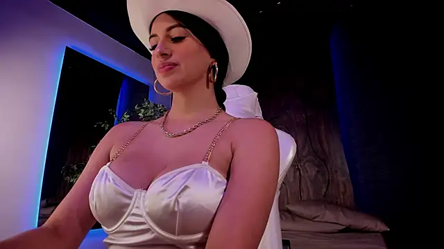 Snapshot of Taylor-Jonnees chatting on 02-24-25, 06:58 Taylor-Jonnees online show from 02-24-25, 06:58