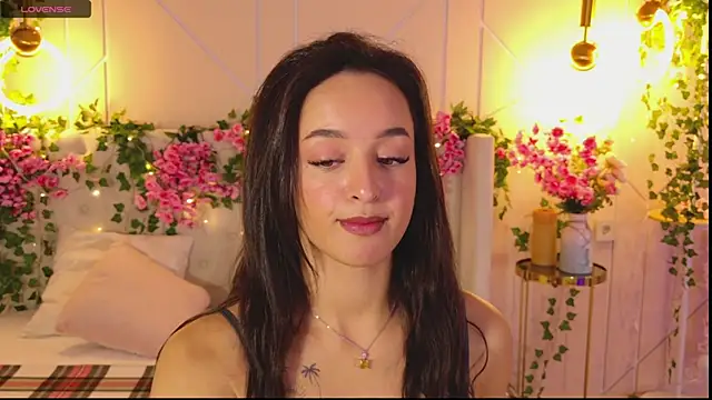 Lolly Neal online show from 10-19-25, 04:57