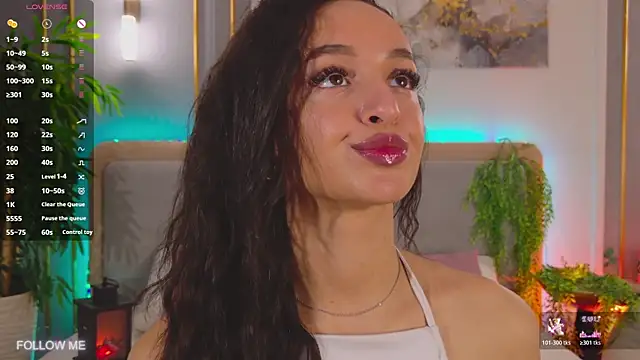 Lolly Neal online show from 04-13-26, 03:39