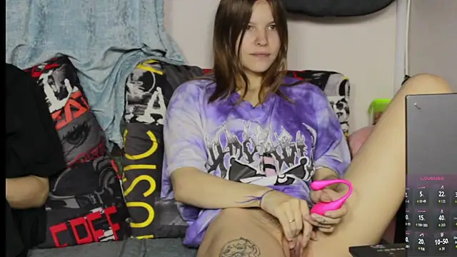 Kamala Adele online show from 11-06-25, 08:32