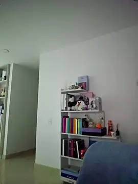 Snapshot of azumiichan chatting on 01-10-25, 12:59 azumiichan online show from 01-10-25, 12:59