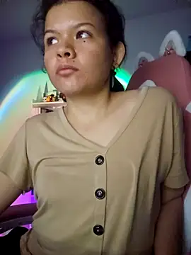 Snapshot of azumiichan chatting on 02-05-25, 04:59 azumiichan online show from 02-05-25, 04:59