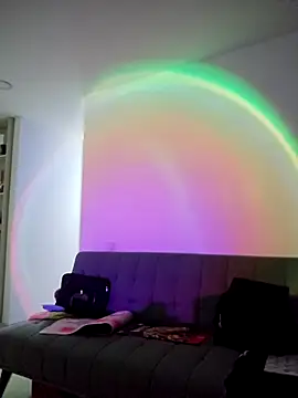 Snapshot of azumiichan chatting on 10-13-25, 11:38 azumiichan online show from 10-13-25, 11:38