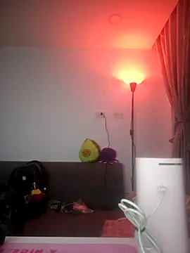 Snapshot of azumiichan chatting on 12-16-25, 12:15 azumiichan online show from 12-16-25, 12:15