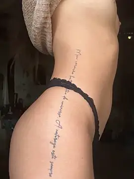 amy gata online show from 10-26-25, 08:42