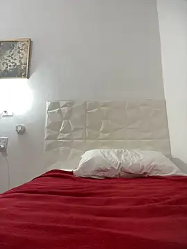 amy gata online show from 10-30-25, 08:49