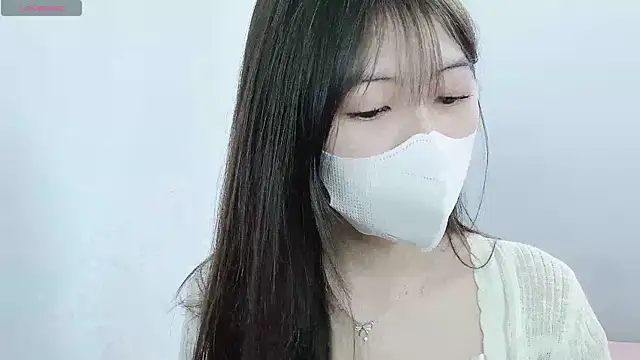 Snapshot of tanhxiu chatting on 12-16-24, 01:32 tanhxiu online show from 12-16-24, 01:32