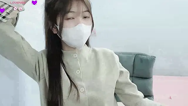 Snapshot of tanhxiu chatting on 01-01-25, 09:07 tanhxiu online show from 01-01-25, 09:07