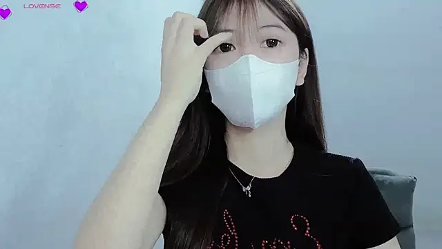 Snapshot of tanhxiu chatting on 01-11-25, 08:43 tanhxiu online show from 01-11-25, 08:43