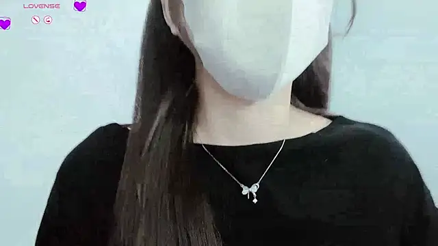 Snapshot of tanhxiu chatting on 01-15-25, 01:20 tanhxiu online show from 01-15-25, 01:20