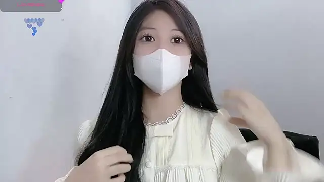 Snapshot of tanhxiu chatting on 09-25-25, 11:14 tanhxiu online show from 09-25-25, 11:14