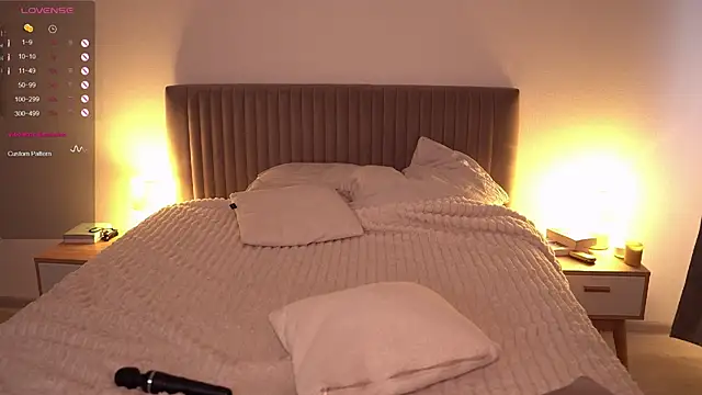 arielbell  online show from 11-05-25, 07:08