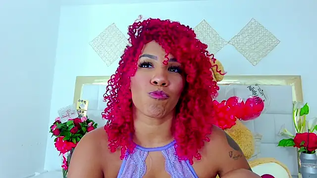 Snapshot of RubyRossel chatting on 02-12-25, 10:37 RubyRossel online show from 02-12-25, 10:37