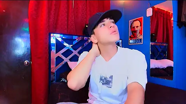 Snapshot of Luke_Howland chatting on 03-03-26, 03:12 Luke Howland online show from 03-03-26, 03:12