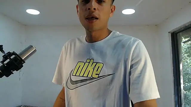 danielitopapuu online show from 09-23-25, 08:12