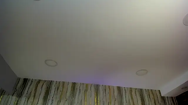 Snapshot of SophiaLaurens chatting on 02-20-25, 12:04 SophiaLaurens online show from 02-20-25, 12:04